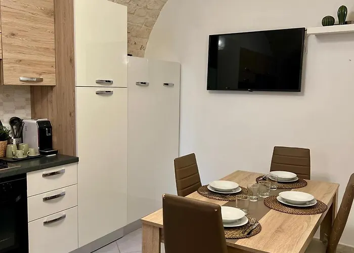 Casa Ventura פוטיניאנו